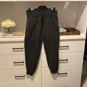 COPY - Lululemon joggers size 10